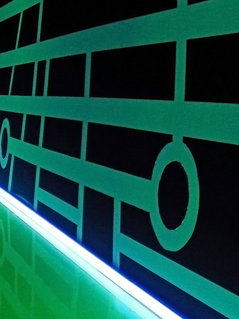 GlowingRoom_01