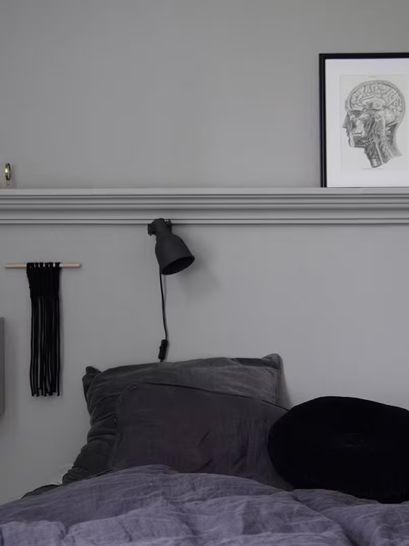 Ideas for the bedroom: paint the walls and nightstand in matching shades
