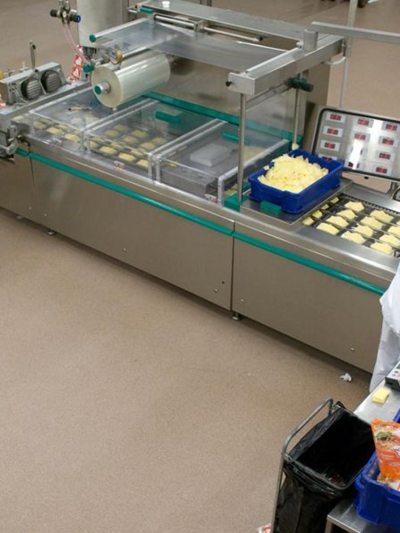 Concrete floors in food processing industry