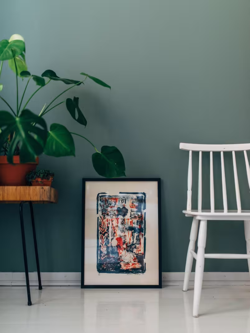 Living room in Nephrite color