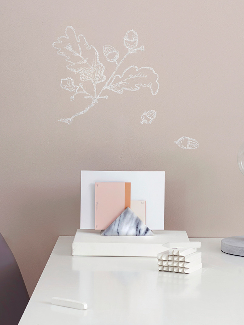 Express yourself with the blackboard paint