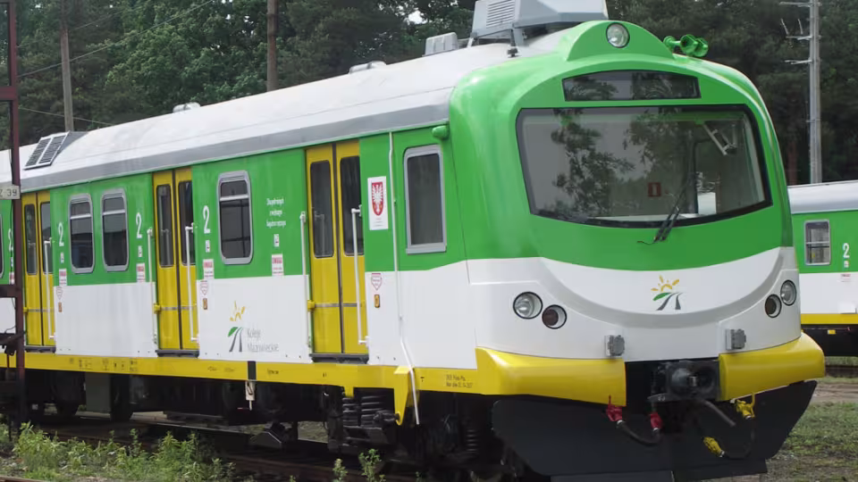 Industrial coating solutions for railway cars, coaches and wagons 