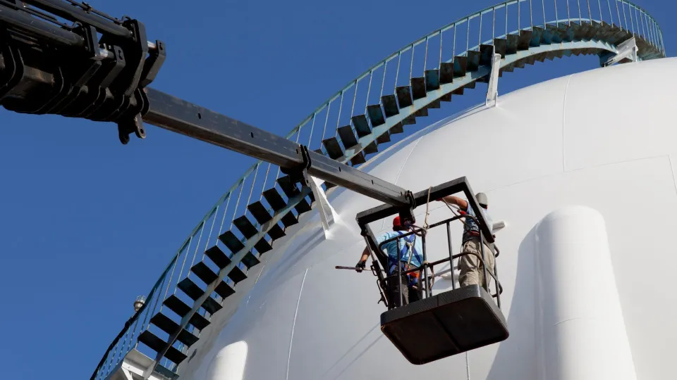 Metal systems for industrial coatings