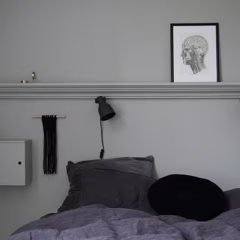 Ideas for the bedroom: paint the walls and nightstand in matching shades