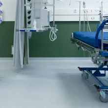 Coating solutions for floors in healthcare facilities and pharmaceutical premises