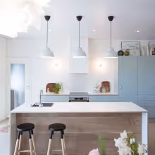White painted kitchen walls