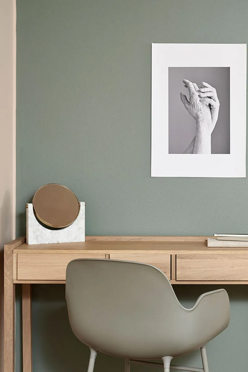 green study room wall